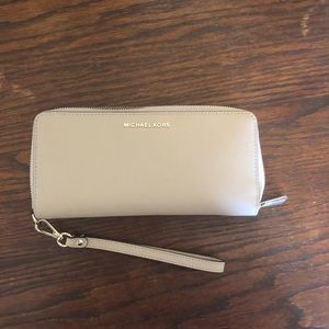 Michael Kors wallet
